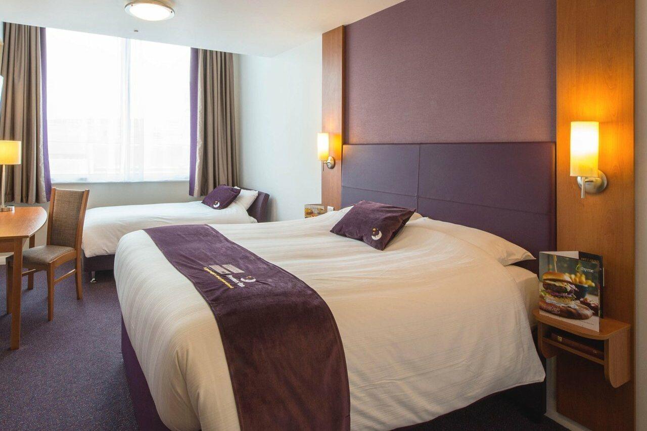 Premier Inn Edinburgh Dalkeith Esterno foto