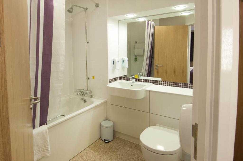 Premier Inn Edinburgh Dalkeith Esterno foto