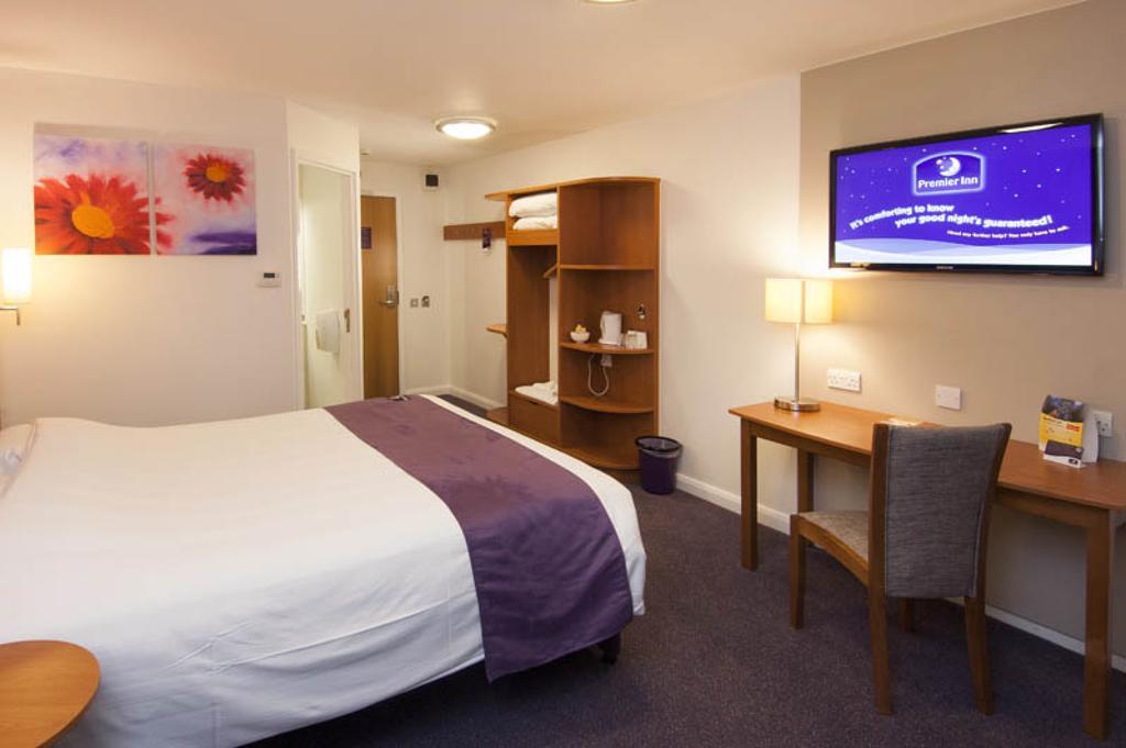 Premier Inn Edinburgh Dalkeith Esterno foto